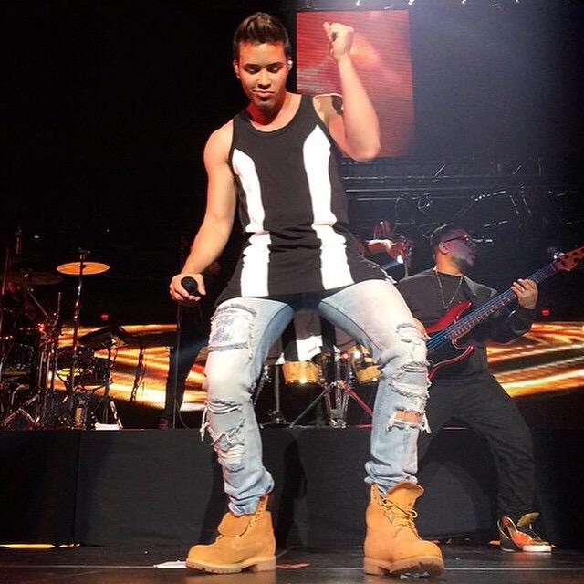 PrinceRoyce's tweet photo. http://t.co/DsKJm2GLWI