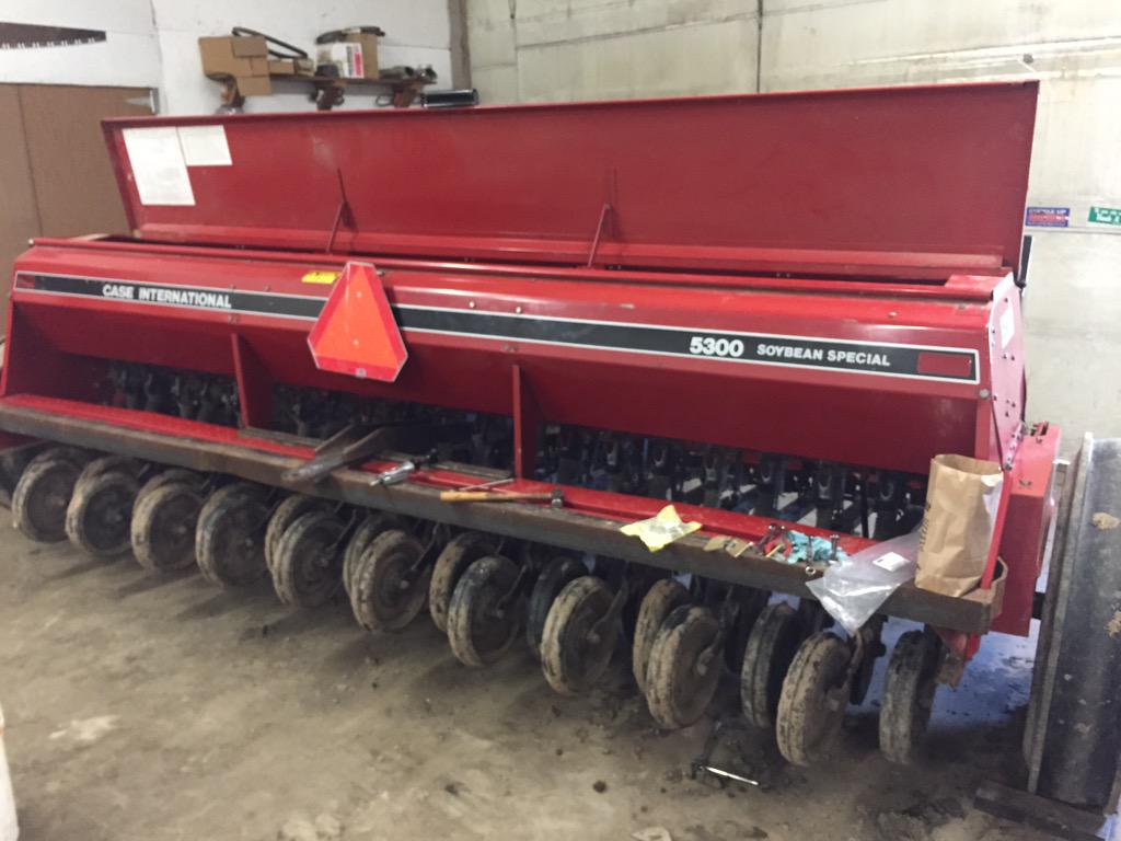 zweberfarms's tweet photo. Wrenching away on drill getting it ready to plant small grains soon. #fixinstuff http://t.co/ax8TN12qBa