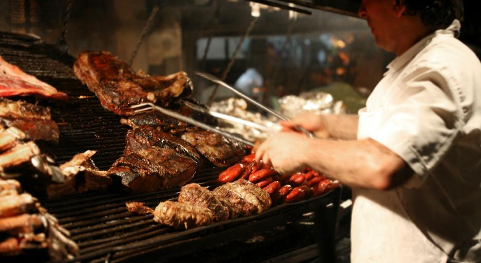 Argentina4U's tweet image. Your ultimate guide to eating meat in #Argentina ht.ly/LF64g #foodie  #meatguide