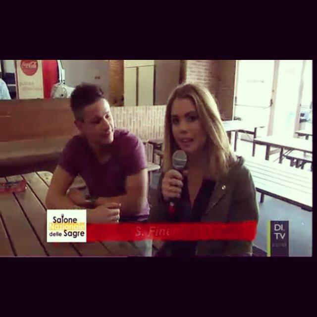 chiaracalleX's tweet photo. La mia intervista a #simonefinetti #MasterChef #serviziotv #ditvDTT90 http://t.co/URyWQUDjZk