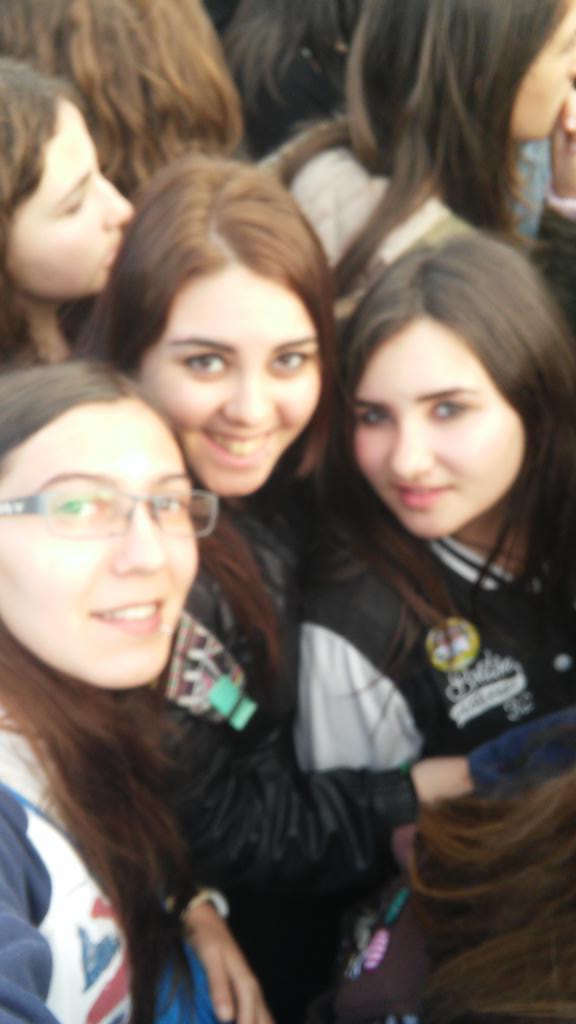 GloriaM_93's tweet photo. Semanita perfecta con mi amor @lidiacocaserna y mi cuñadita @andreiitacoca04 os adoro❤ http://t.co/uK2bdWwAjR