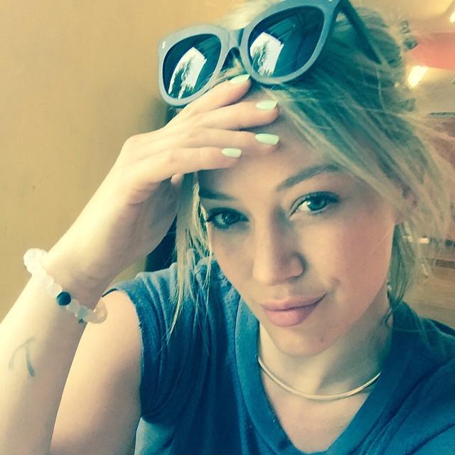 HilaryDuff tweet picture