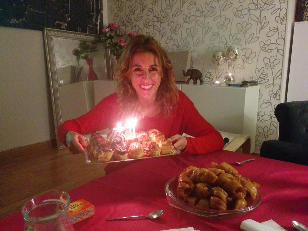 rubenlodi's tweet image. Terminando el 32 cumpleaños de mi cuñada @manhattttan en el pueblo de Toledo.