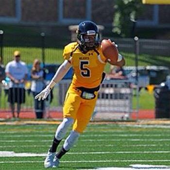 DraftDiamonds's tweet photo. Wayne State cornerback has a private work out scheduled with Raiders and 49ers - http://t.co/j5lW4w3C7o http://t.co/jk7s8075BD