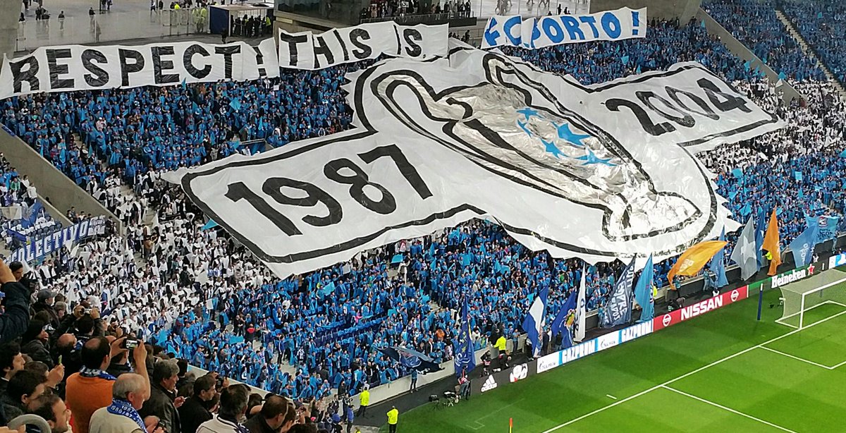 FCPorto's tweet photo. The winner and still undefeated... #UCL #FCPorto #FCPFCB #SomosPorto http://t.co/OUOudtivbb