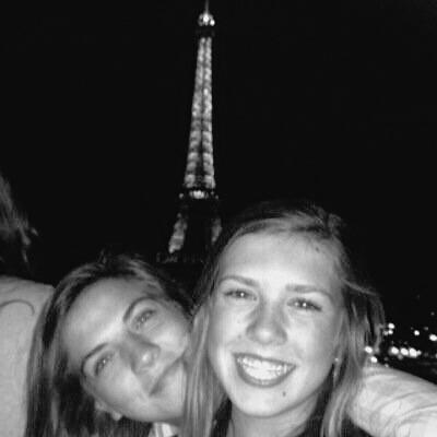 emmieleish's tweet photo. Happy adulthood kp #euroedition http://t.co/eOw1Hi5njO