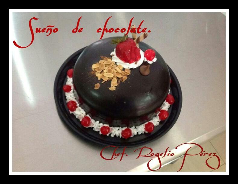 Cakeperez89's tweet photo. Gran evento @PlanetarioCun, Rodizio de pasteles con mi pastel sueño de chocolate. @novedadesqroo @AltavozCancun http://t.co/4KvM6wTnhS