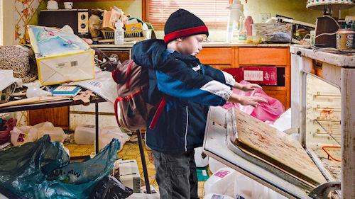ABC7NY's tweet photo. SHOCKING: What growing up as a kid in a hoarder home looks like: http://t.co/nWJLg794Qq http://t.co/4FBIpkRTW1