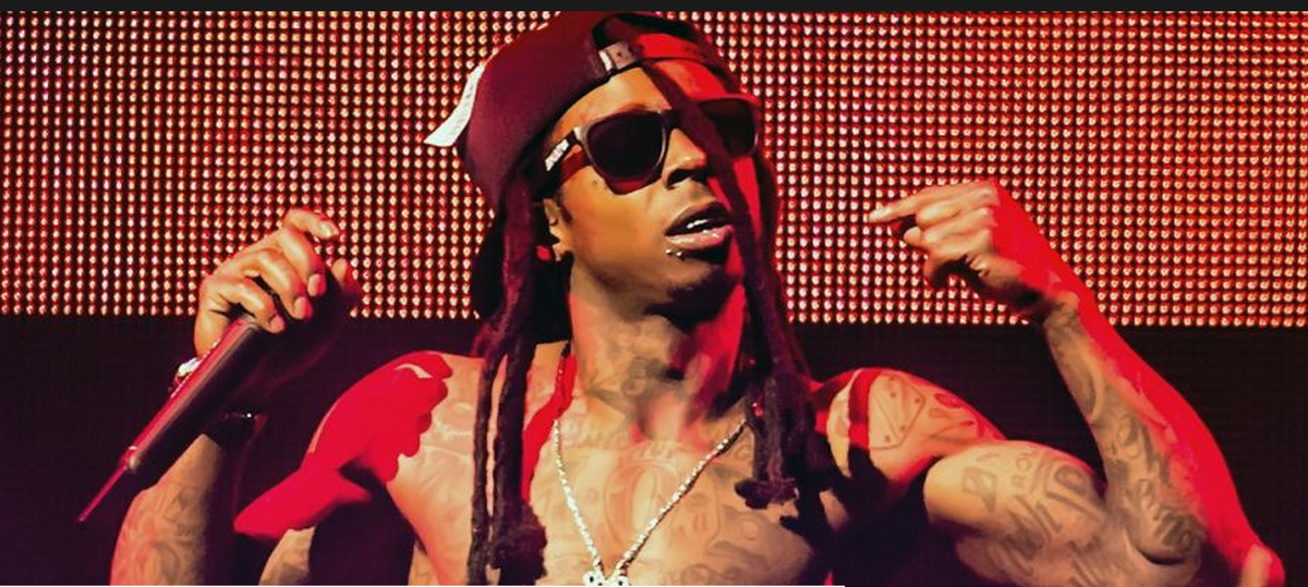 mtvhiphop's tweet photo. Lil Wayne is a legend. Don't let Young Thug mania get the best of you http://t.co/LUEBumYONh http://t.co/ezjfRYpq47