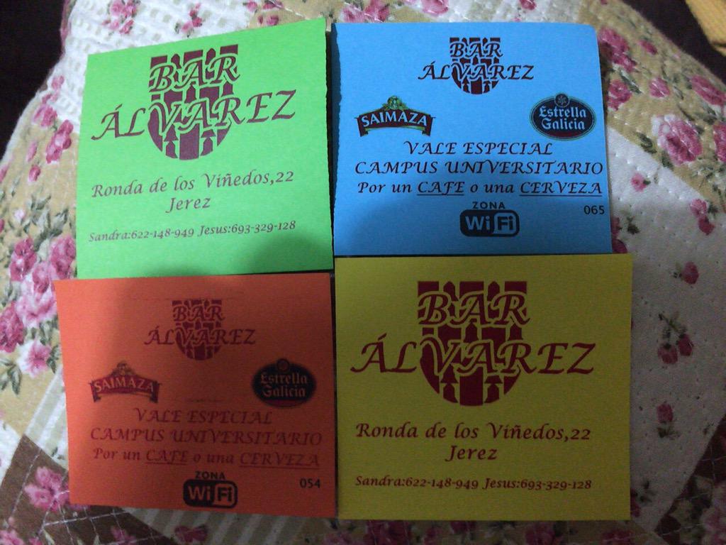 Erprendi's tweet photo. Gratis! CAFÉ O CERVEZA GRATIS ! GRATIS! http://t.co/25lSnWKDP3