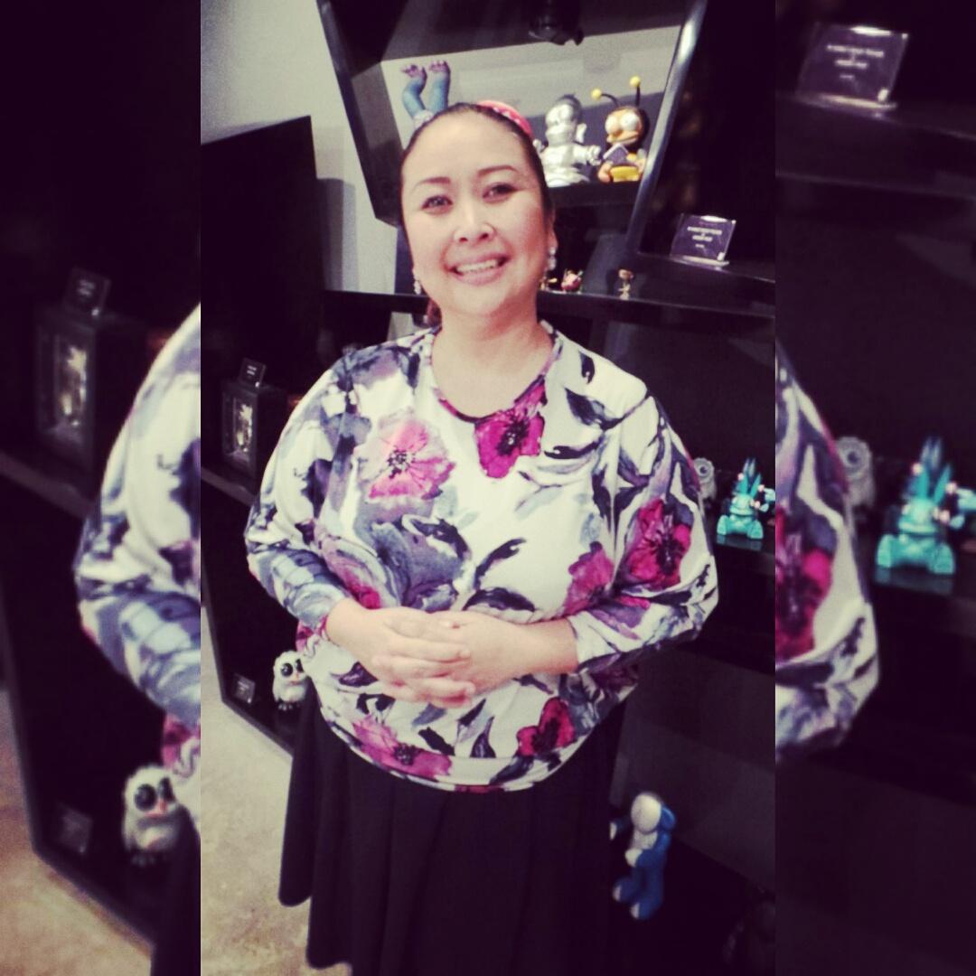 Good Morning #Sophanatic's Have a nice day 👍😉 dapet salam senyum nih dari mama <a href="/Hyra21/">IRA MAYA SOPHA</a> 😆😊