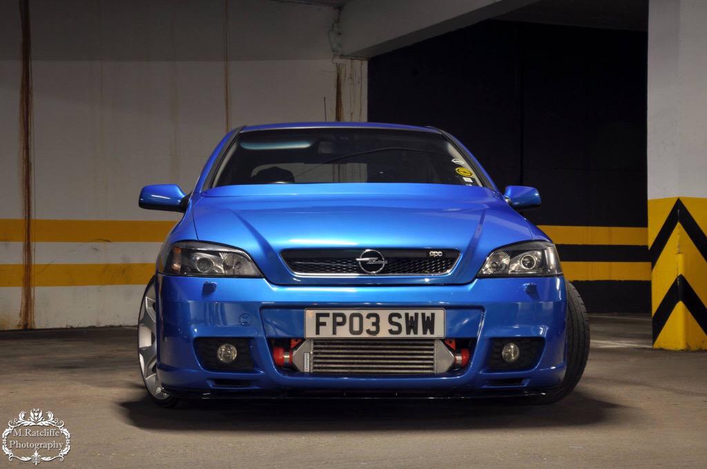 MatthewRatclif3's tweet photo. One from a car meet a while back. #astra #vauxhall #gsi #photography #becausevaux http://t.co/yXIorR6zbr