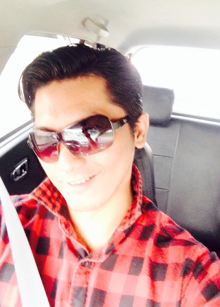 Macet..morning selfie dulu.. Selamat pagi semua🌞