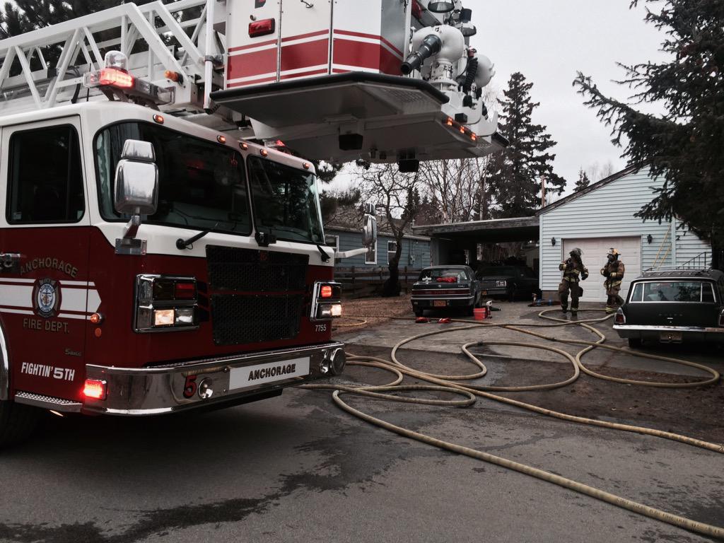 dbrooks_KTUU's tweet photo. A West Anchorage home ablaze; AFD reminds residents not to burn trash in fireplace @Ch2KTUU http://t.co/cy92XS9F8p