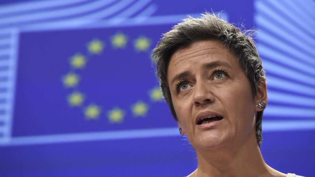 ForbesTech's tweet image. The European Union v. Google: what each side is saying: onforb.es/1ILKmAh