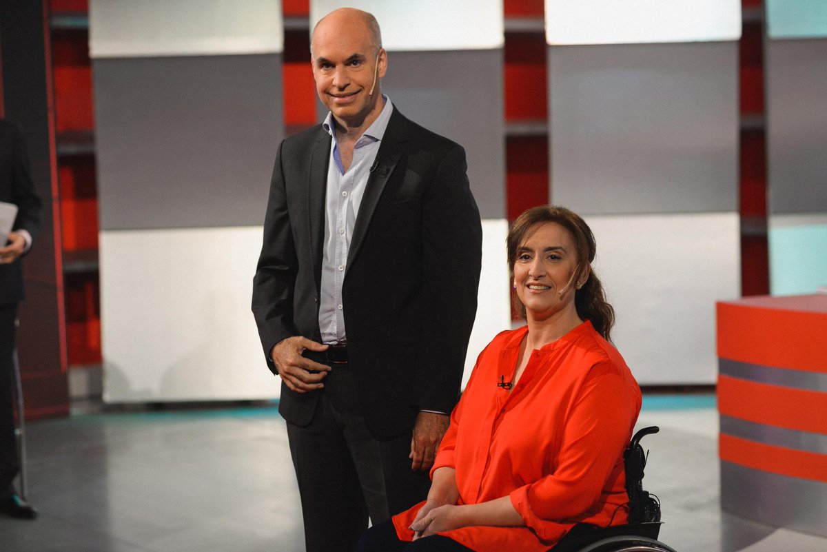 horaciorlarreta's tweet photo. Hoy a las 22 horas voy a estar debatiendo con @gabimichetti en @adosvoces_tn por @todonoticias #HayDebate http://t.co/QIuBe1xCEk