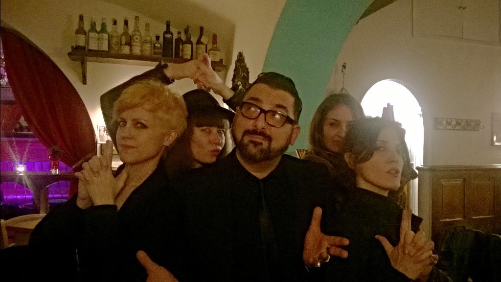 RoyPaci's tweet photo. Paci's Angels @Gaglioffa @ilagraziano @stefaniarigon #MaryPower #pastieraconnection #missionimpossible #trumpetcrew http://t.co/UlyWvWxkuY