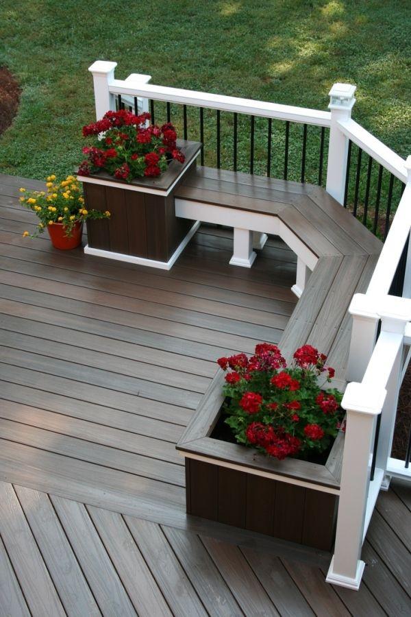 BuyFactDirect's tweet image. Back deck bench with planters for your hot tub goo.gl/sm6oZa