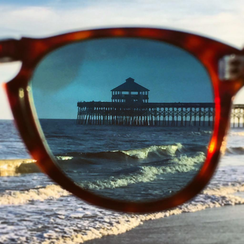 KJP's tweet image. My favorite pier of sunglasses 😎