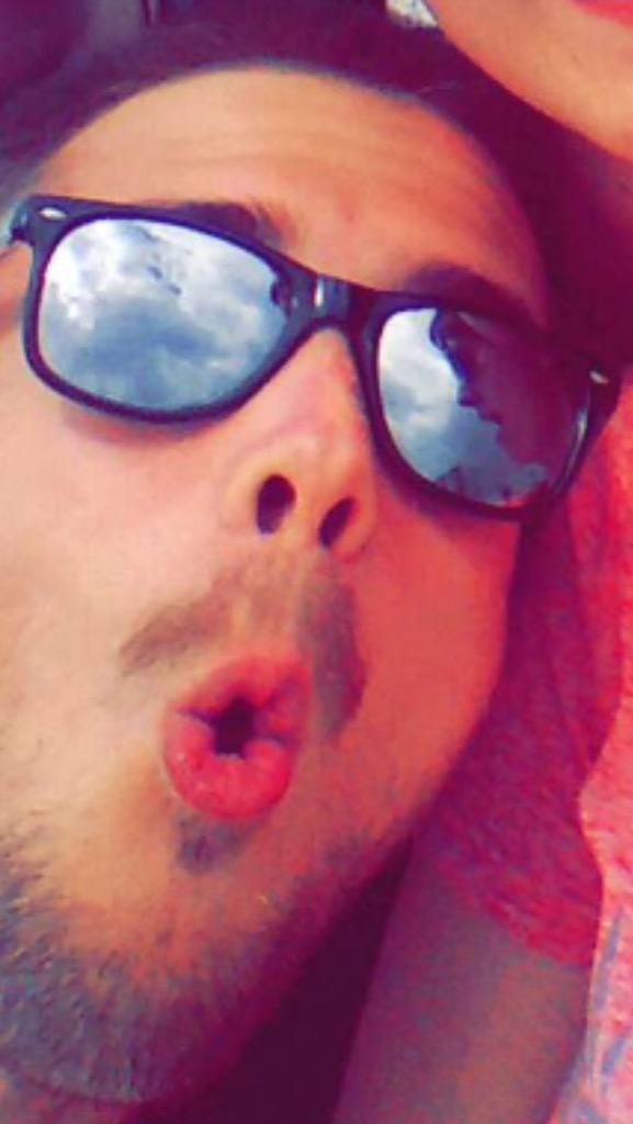 apatel_2's tweet photo. @The_Boofing_Co @JamesErb3 @bryan_bausinger http://t.co/ZiASTIedtB