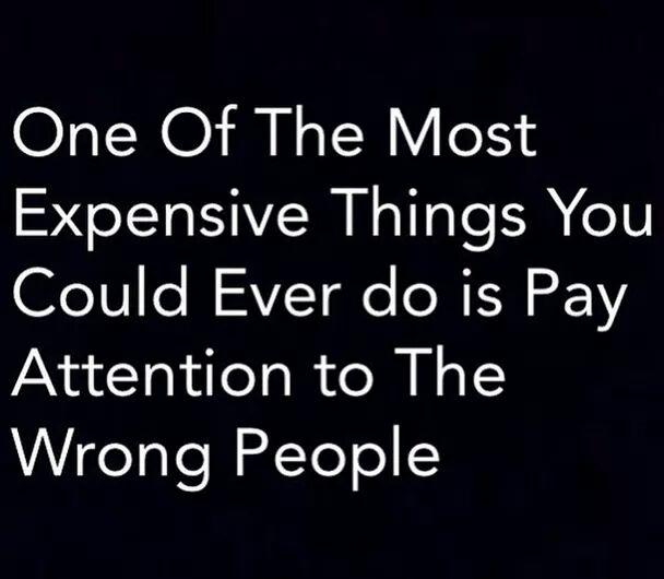 QueenLenaC's tweet photo. #truth #neverchaseanyone http://t.co/izhwnFpwo6