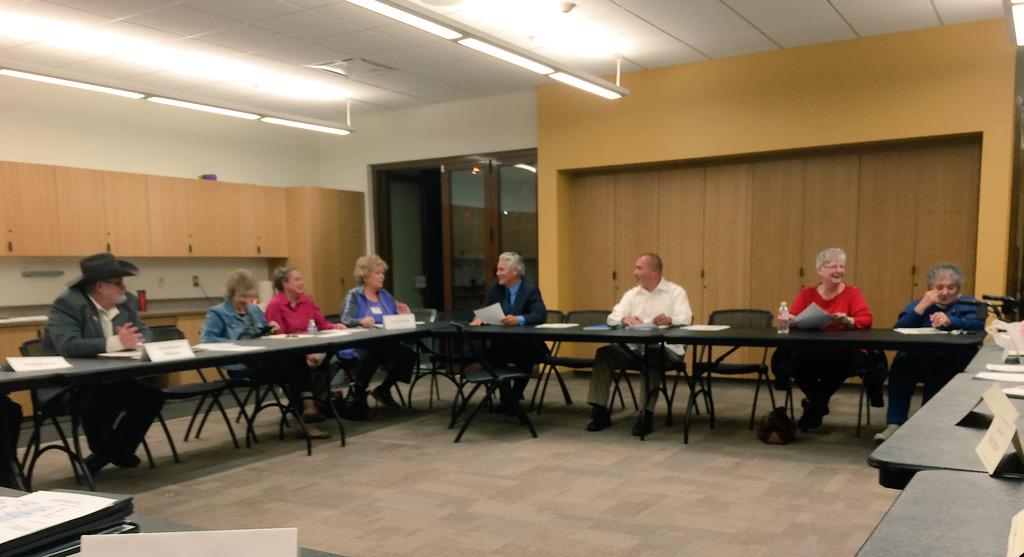 _Brad_Winter's tweet photo. Thanks to #APDForward & @ABQPOLICE for a healthy dialogue about APD at the District 4 coalition. Greatly appreciated http://t.co/SYP0CPKYsC