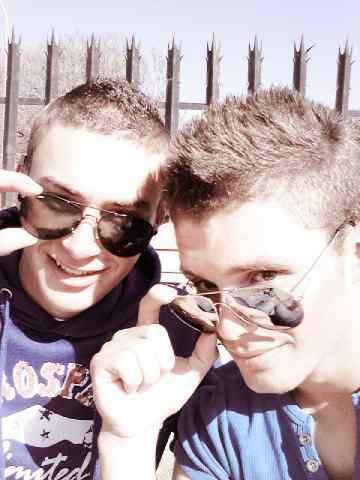 JasonConcalves's tweet photo. It was great spending some quality time with my Brother! http://t.co/w2aFNNKj1t