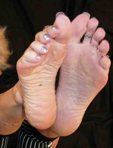 feetzone's tweet photo. http://t.co/ccfjcs3MH9