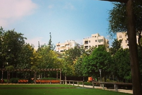 Colunch in a park #Beirut, feel free to participate > colunching.com/event/environn…