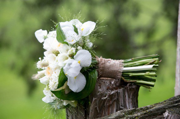 WedlockDesign's tweet image. 4 ways to use burlap at your wedding #rustic #wedding #burlap