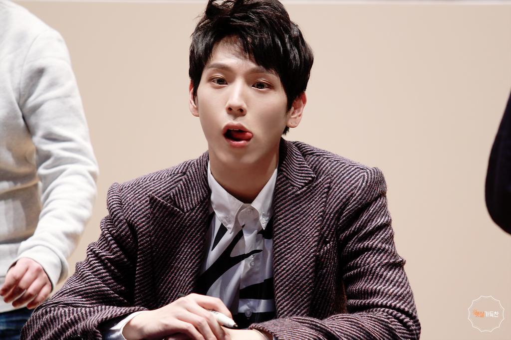 hhhime9O's tweet photo. จากดรรมดรรมห์ @drqkrx_ 😌 http://t.co/bp5nNCGaxr