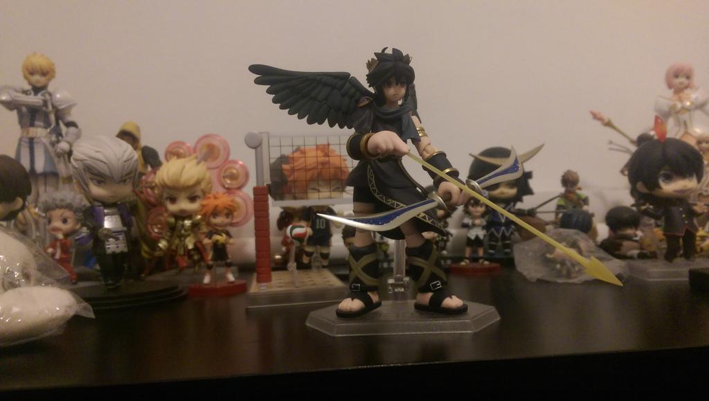 CCsHli4UMAAAytJ.jpg:large