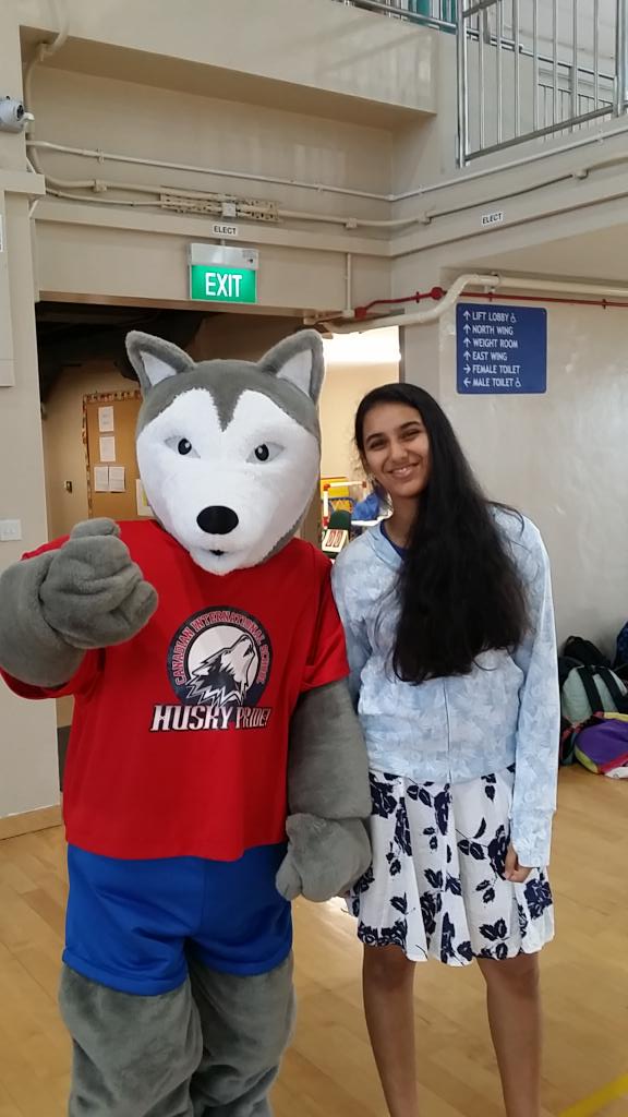 T_Scott_Little's tweet image. Student-Teacher hoops @CISsingapore @CIS_Lakeside #CISAlpha #schoolspirit