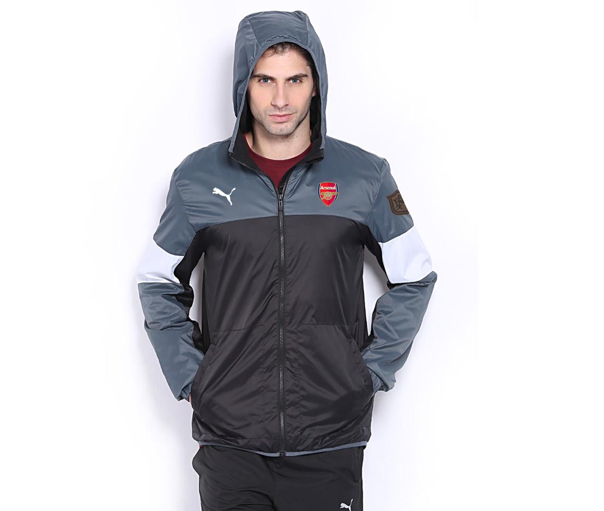 JuraganArsenal's tweet photo. Ready Stock, Siap kirim. "Jaket Waterproof Arsenal" Bhan Parasut, Hrga 160rb. CP 085797863055. Pin 26DC7A4E http://t.co/mD6tfPdwwe