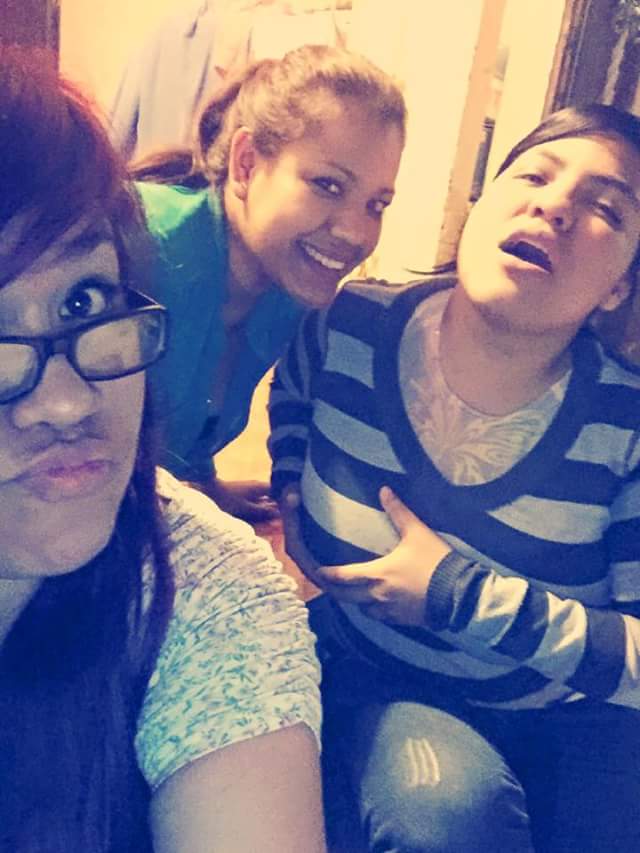 yaammiiross's tweet image. @SamViciousJ  @shoocav  #asa kajajaja #freens #amicos #normal :)