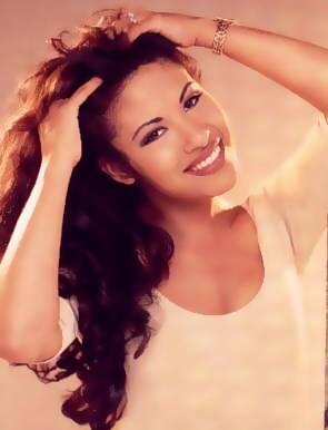HAPPY BIRTHDAY TO THE ONE AND ONLY SELENA QUINTANILLA    