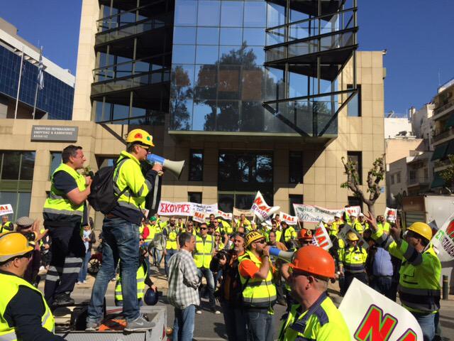 View image on Twitter