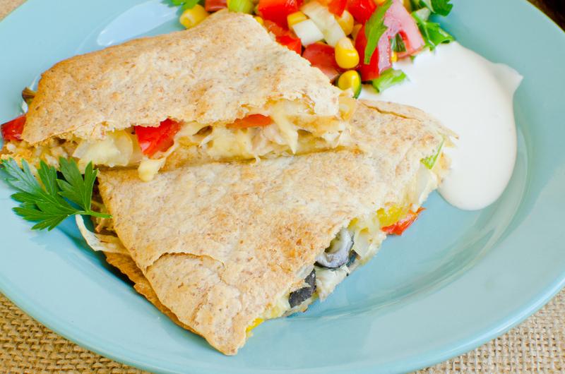 CaribbeanFoodLU's tweet photo. Caribbean Style Chicken Quesadillas recipe filled with Swiss cheese &amp; bacon #chickenquesadilla http://t.co/NK5JcA8Oir http://t.co/156jnI9LkE
