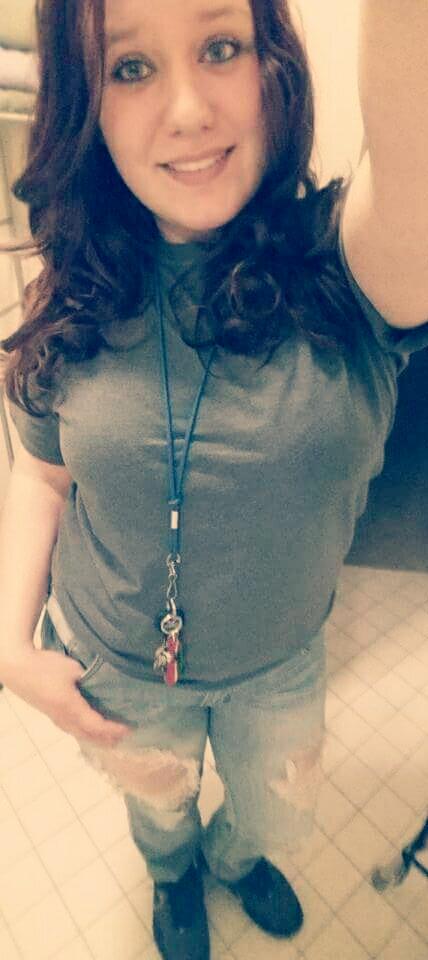 TaylorNicole88's tweet photo. Bday Girl big 18 Strip club tonight cloud 9 here I come! 😍😘😚👅💋👏💯 http://t.co/kobvbgFPnm