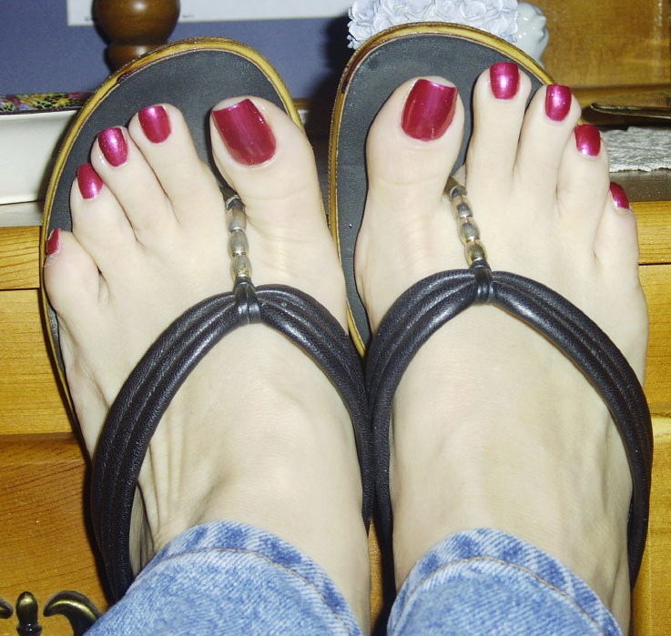 feetzone's tweet photo. http://t.co/jdq57KS0NX
