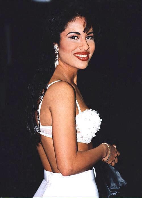 Happy Birthday Selena Quintanilla!   