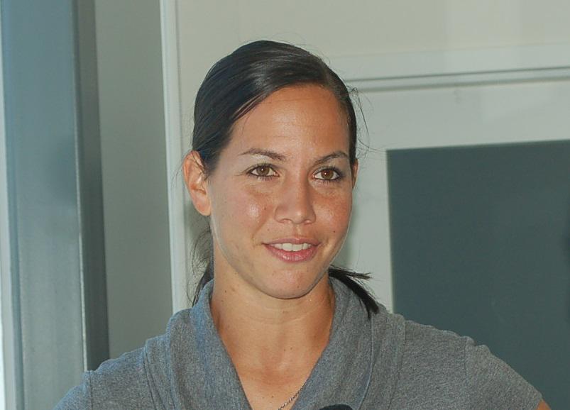 Happy Birthday to one of the greatest softball players of all time, Cat Osterman! Have a great day ! 