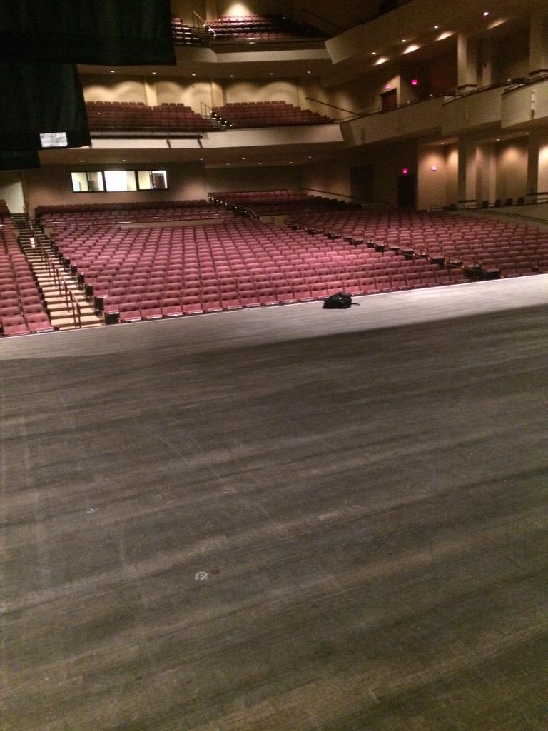 kymusichof's tweet photo. Getting ready for the Matt Maher concert. http://t.co/b2y87uQvuF