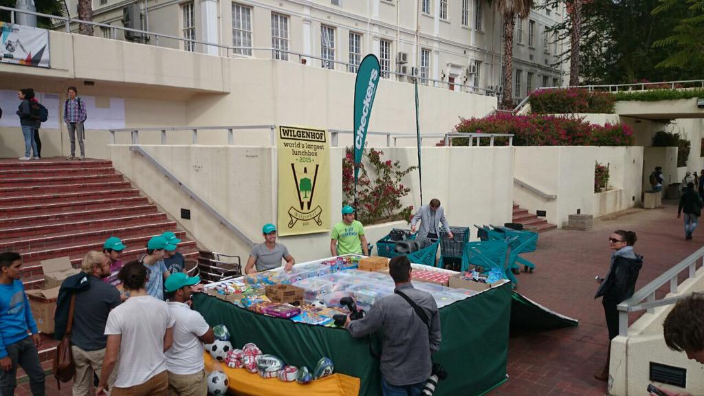 Congrats @Willows1903 on smashing the #GuinnessWorldRecord for the #LargestLunchbox! See it in #Stellenbosch today!
