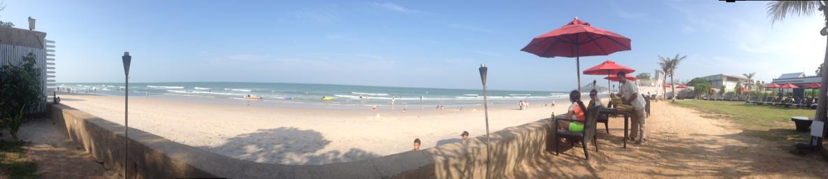 absolutepop's tweet photo. Best time to be at the #beach #huahin #diva-d http://t.co/uWkB7qUTAL