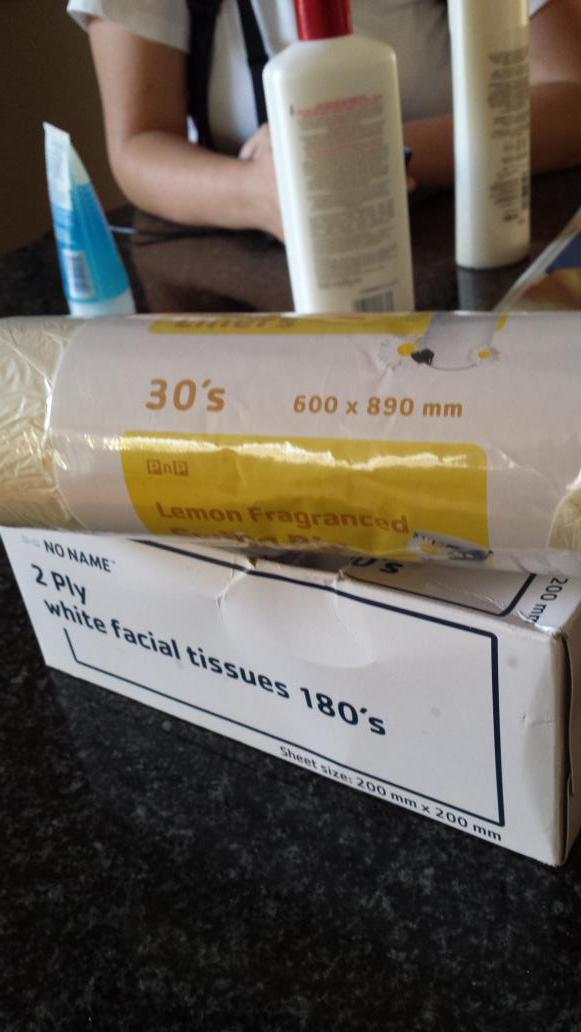 mrsgrammarly's tweet photo. Could someone at Pick n Pay pls tell your packaging people that you never use an apostrophe to form a plural. http://t.co/c8GH1rivSS