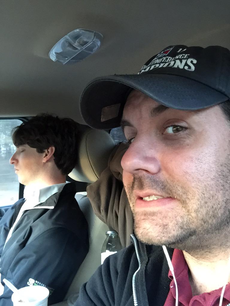 MaxwellTurf's tweet photo. π #earlymorning for @FertNdirtJack #5amstart #knicks game #lastnight #gettinitdone #hustle #thebouk #maxwellturf http://t.co/XOzbufbUCk