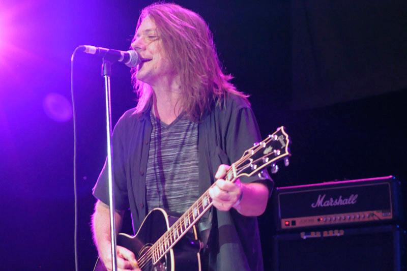 Happy Birthday Dave Pirner. Here\s hoping it\s the best evah. 