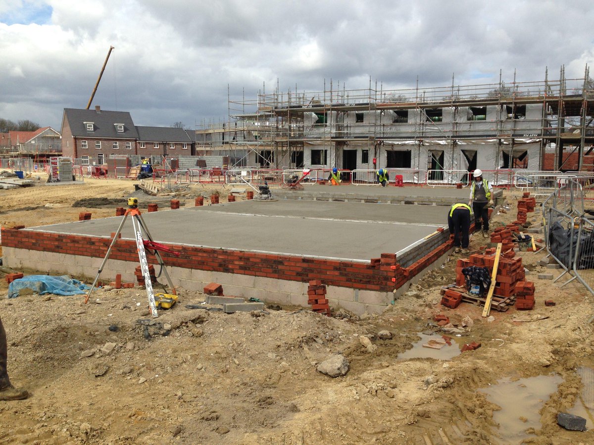 ljcontractors's tweet photo. few pics of foundations taking shape. 
#teamwork #makes #dream #work #bricklaying #building #realmen #ljbrickwork http://t.co/BZC8ZAX0YC