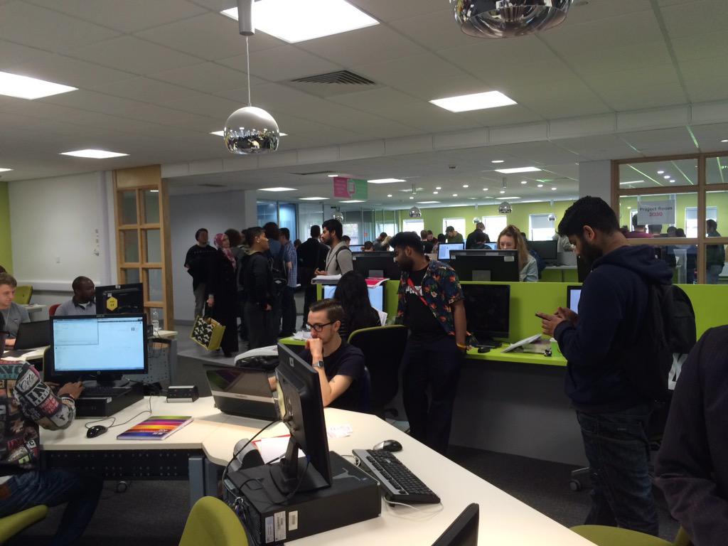 Dillips93's tweet image. #DissertationDeadlineDay